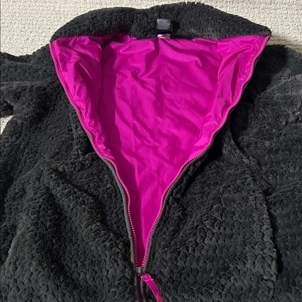 The North Face Kids charcoal Jacket with Pink Lining